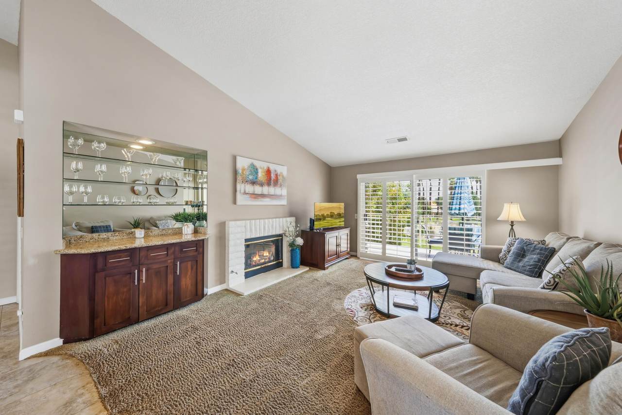 290 Vista Royale Circle - Photo 1