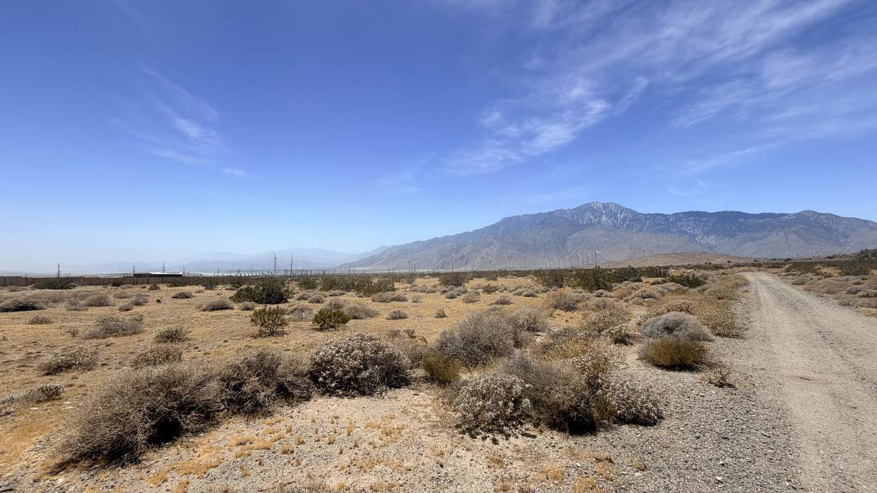 61823 Crest Street - Photo 1