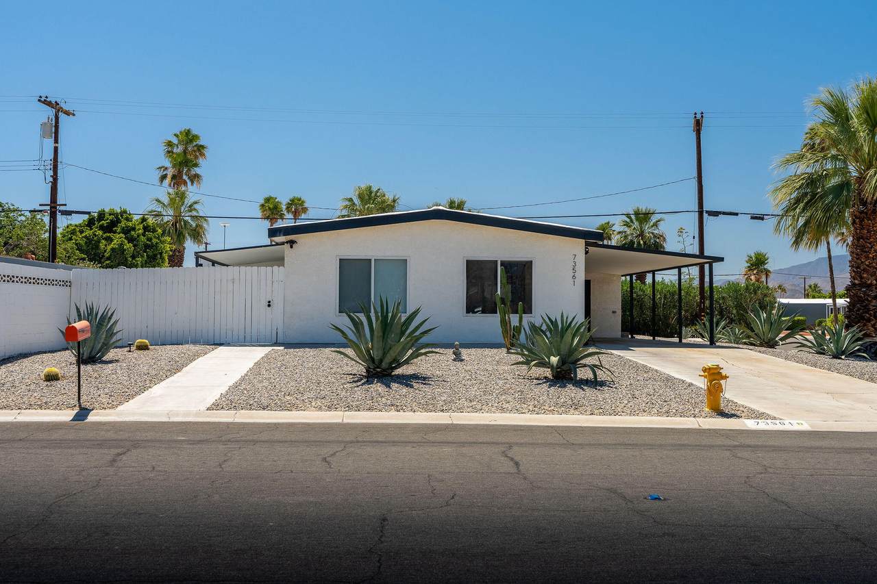73561 Broadmoor Drive - Photo 1