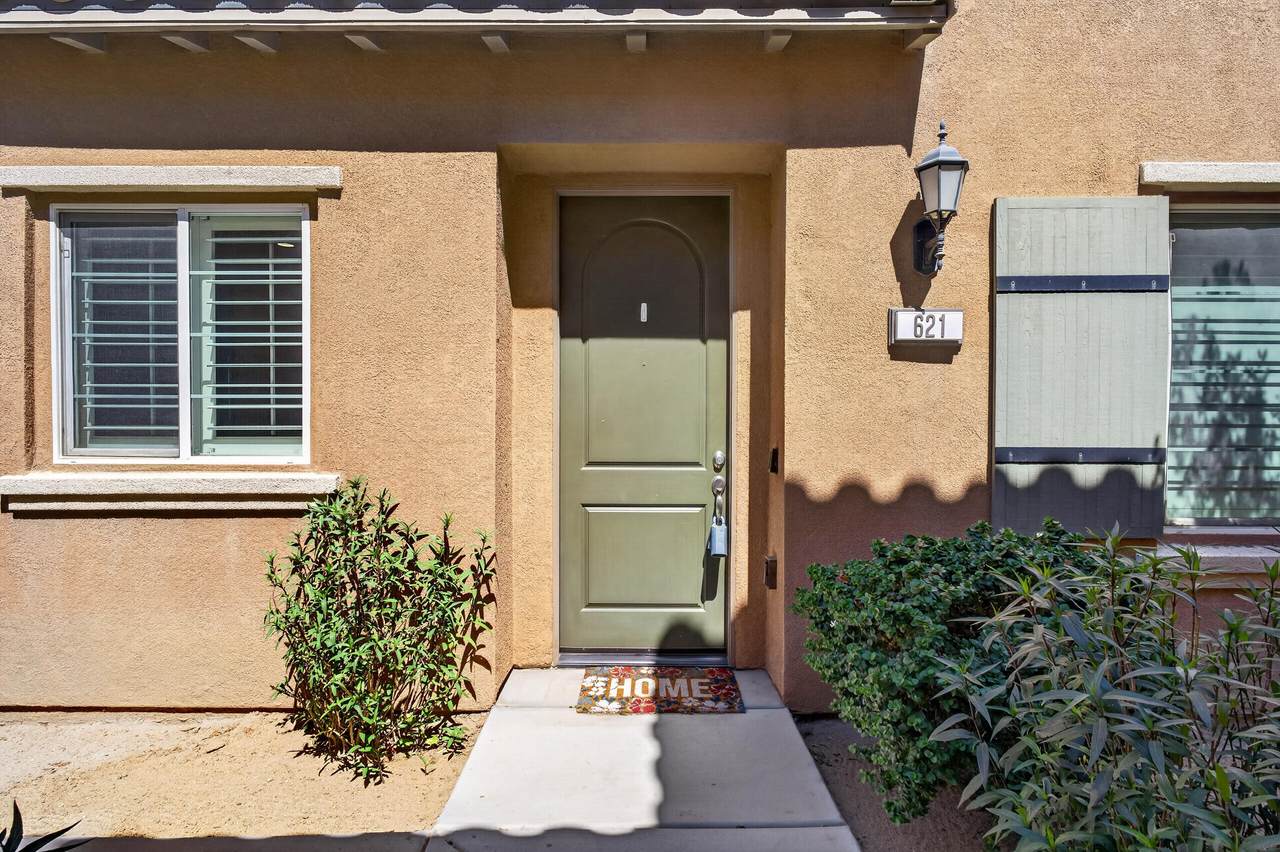 621 Calle Vibrante - Photo 1