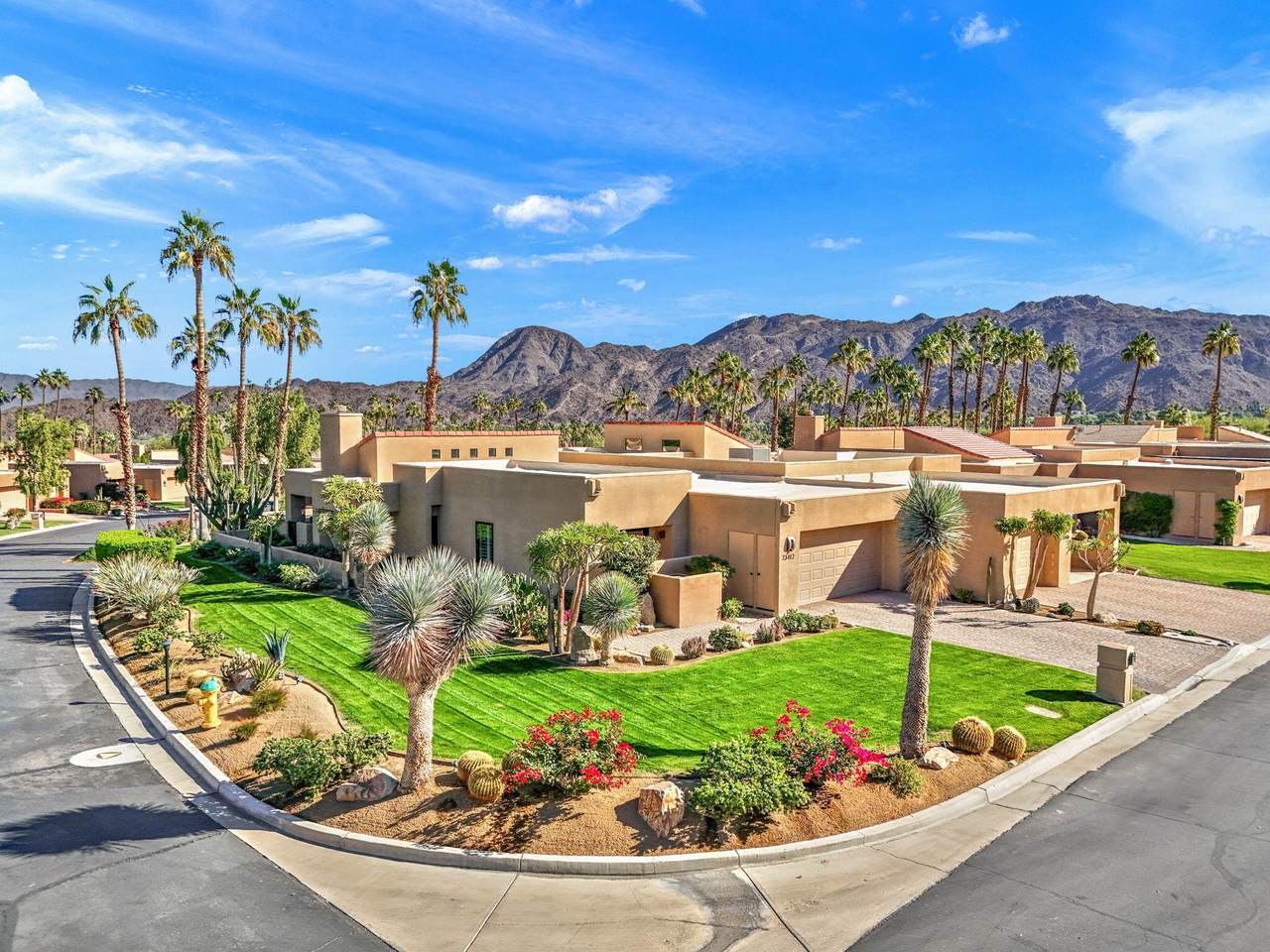 73412 Mariposa Drive - Photo 1