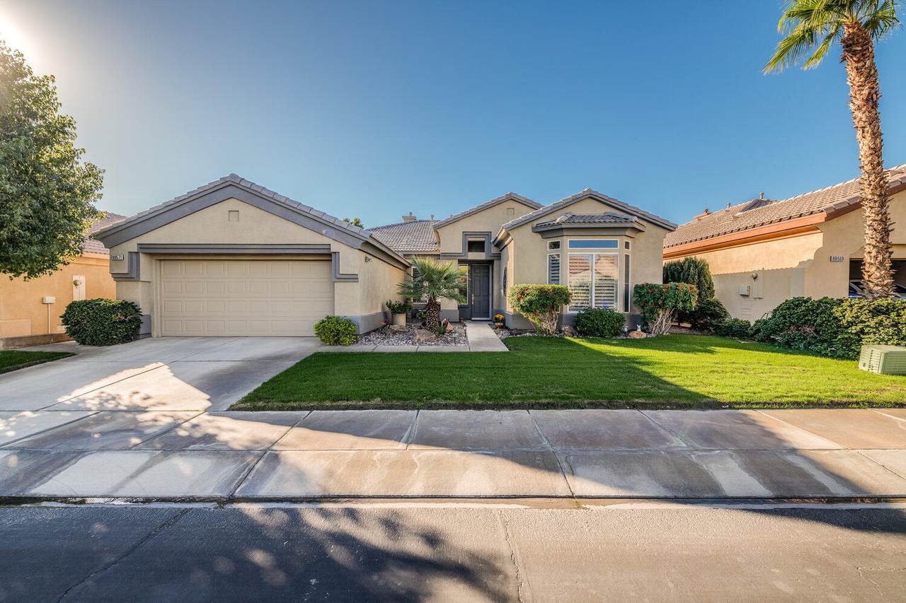 80571 Hoylake Drive - Photo 1