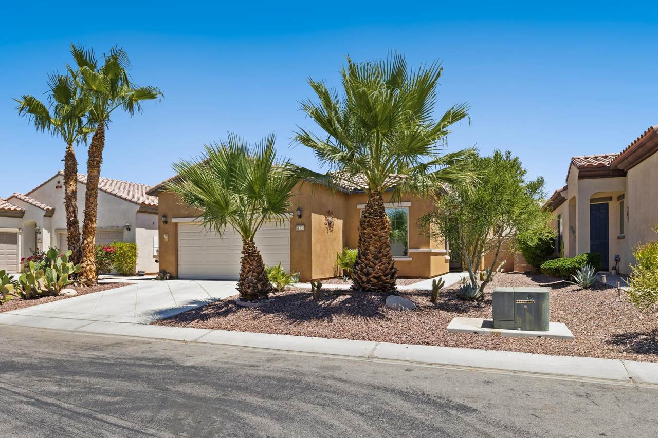 81526 Avenida Viesca - Photo 1