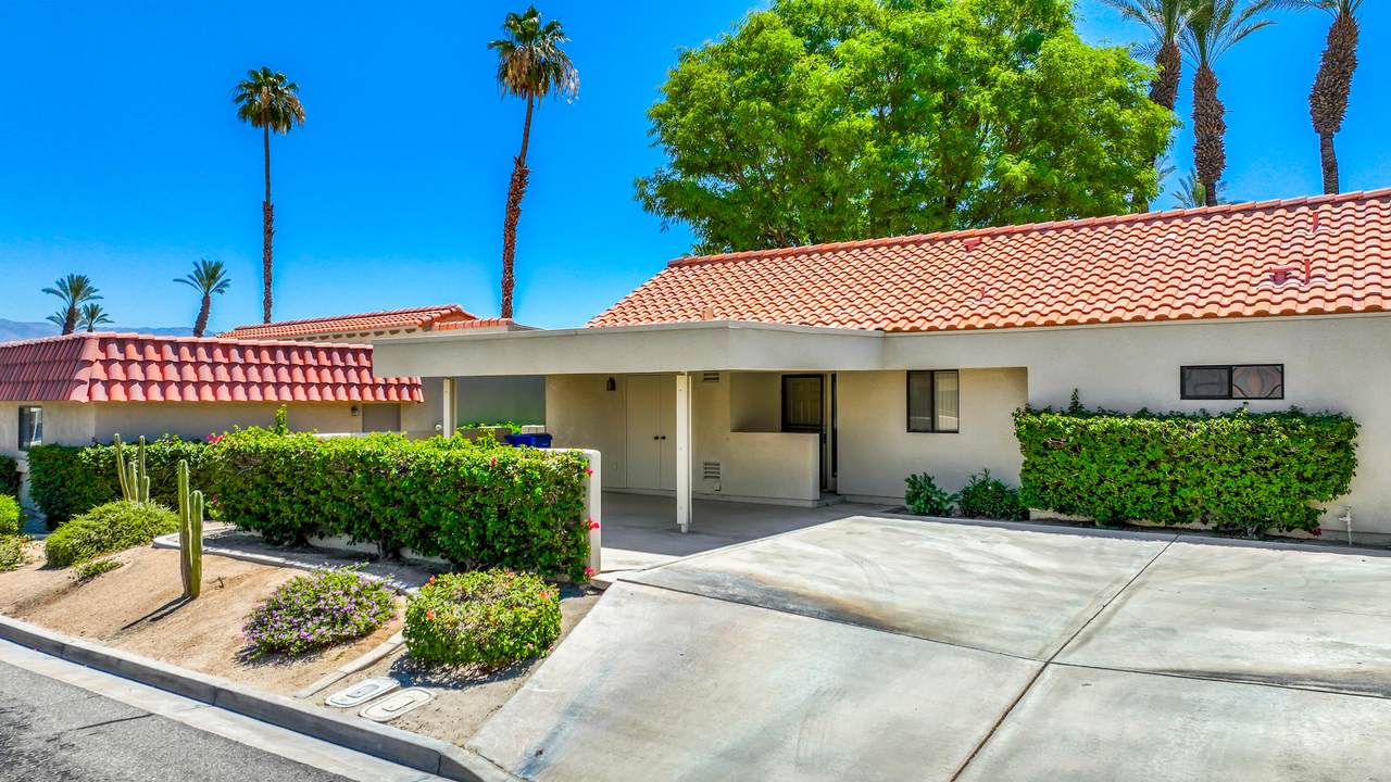 41726 Resorter Boulevard - Photo 1