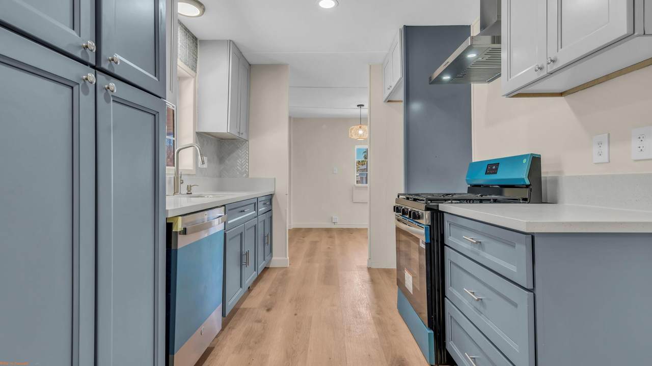 490 Prairie - Photo 1