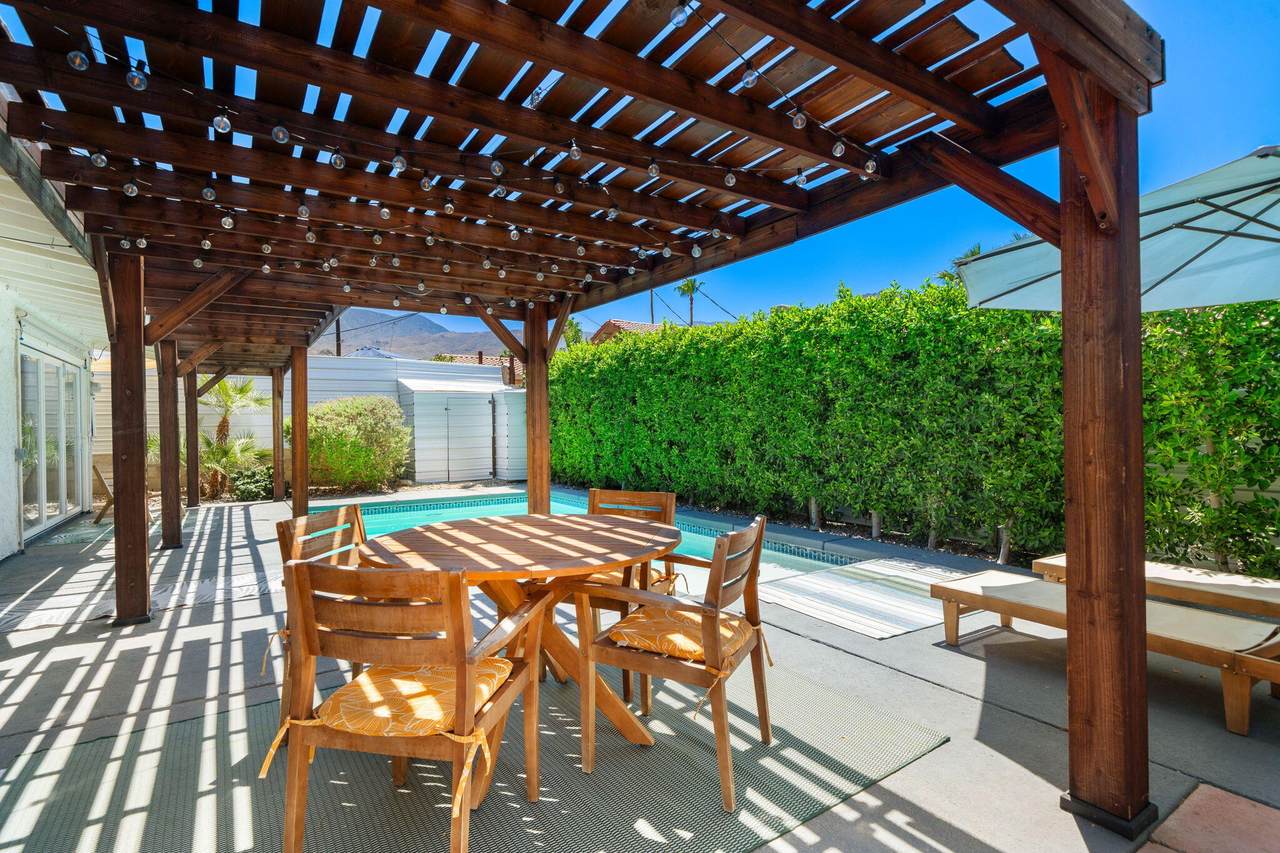 54621 Avenida Juarez - Photo 1
