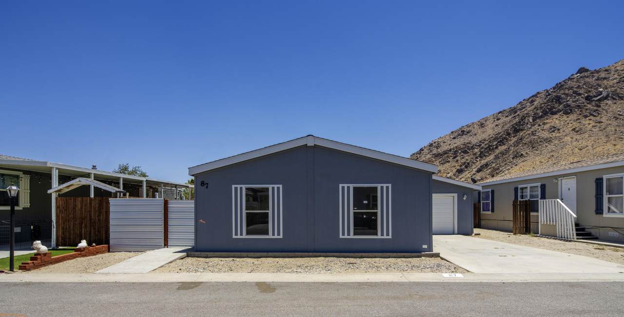 22840 Sterling Avenue - Photo 1
