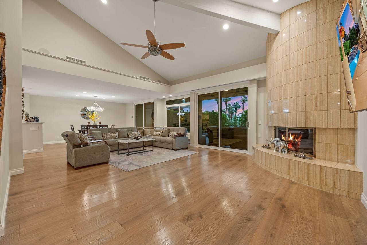 18 Kavenish Drive - Photo 1