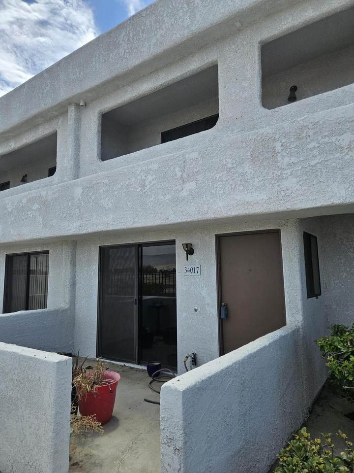 34017 Emily Way - Photo 1