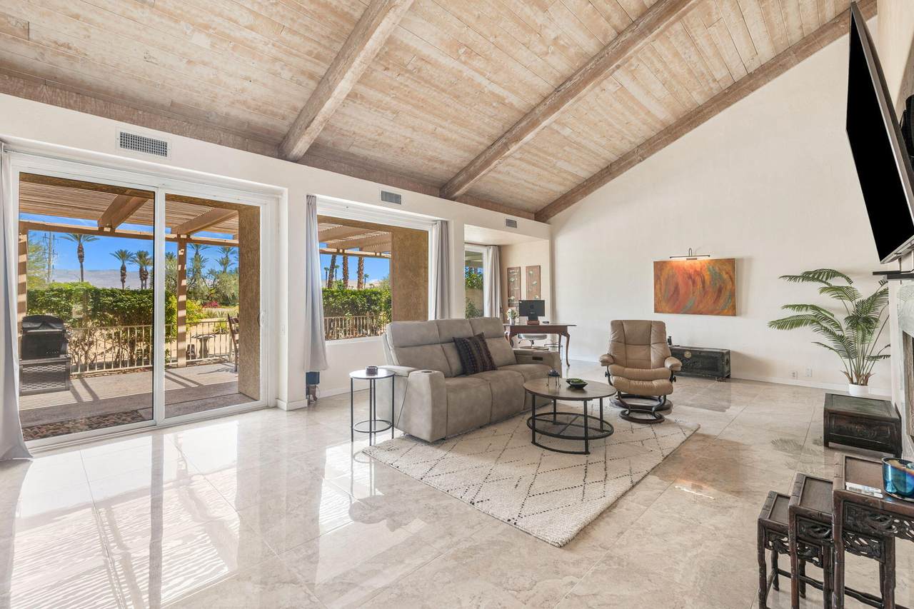 609 Desert West Drive - Photo 1