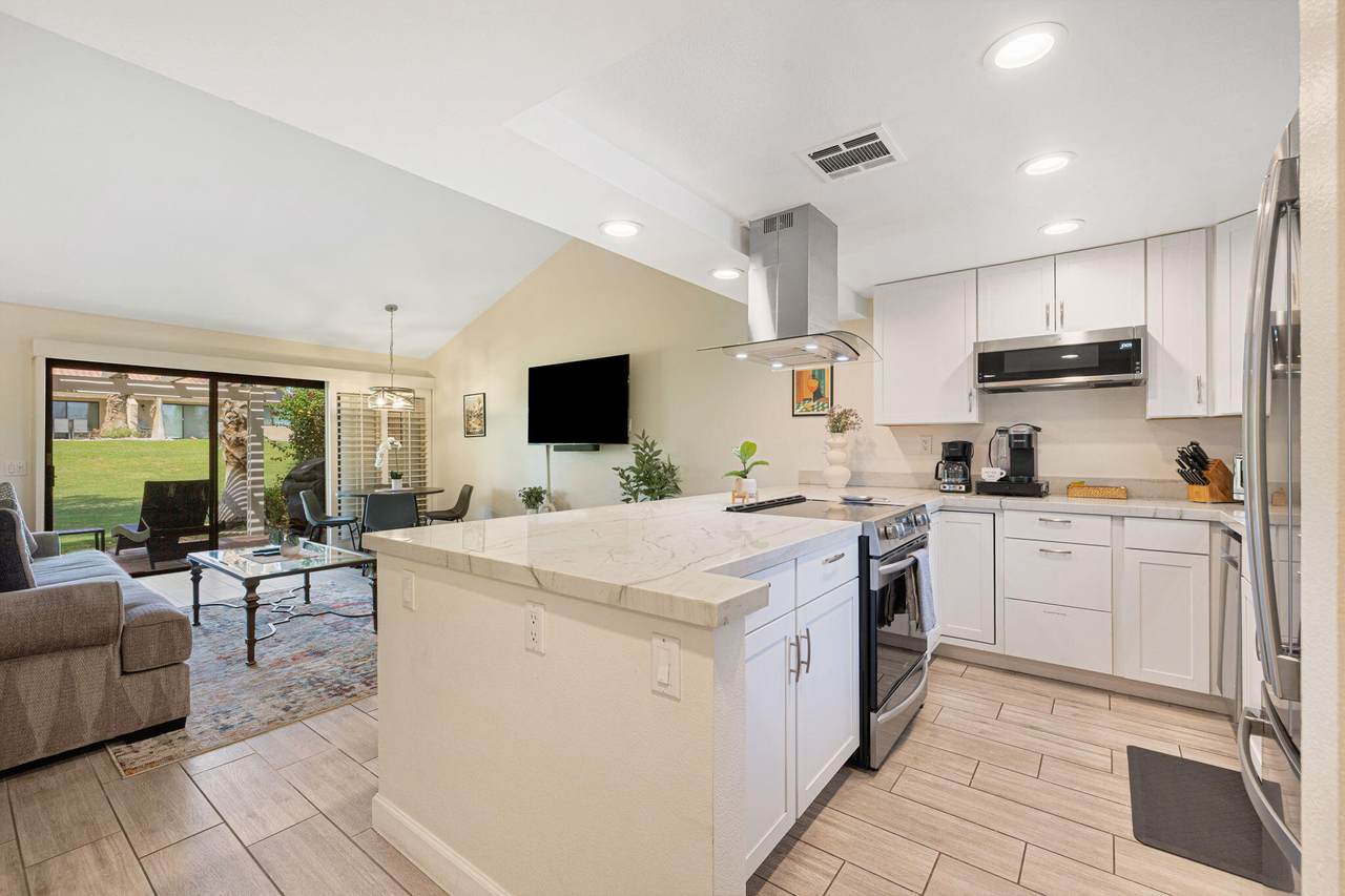 40733 La Costa Circle - Photo 1