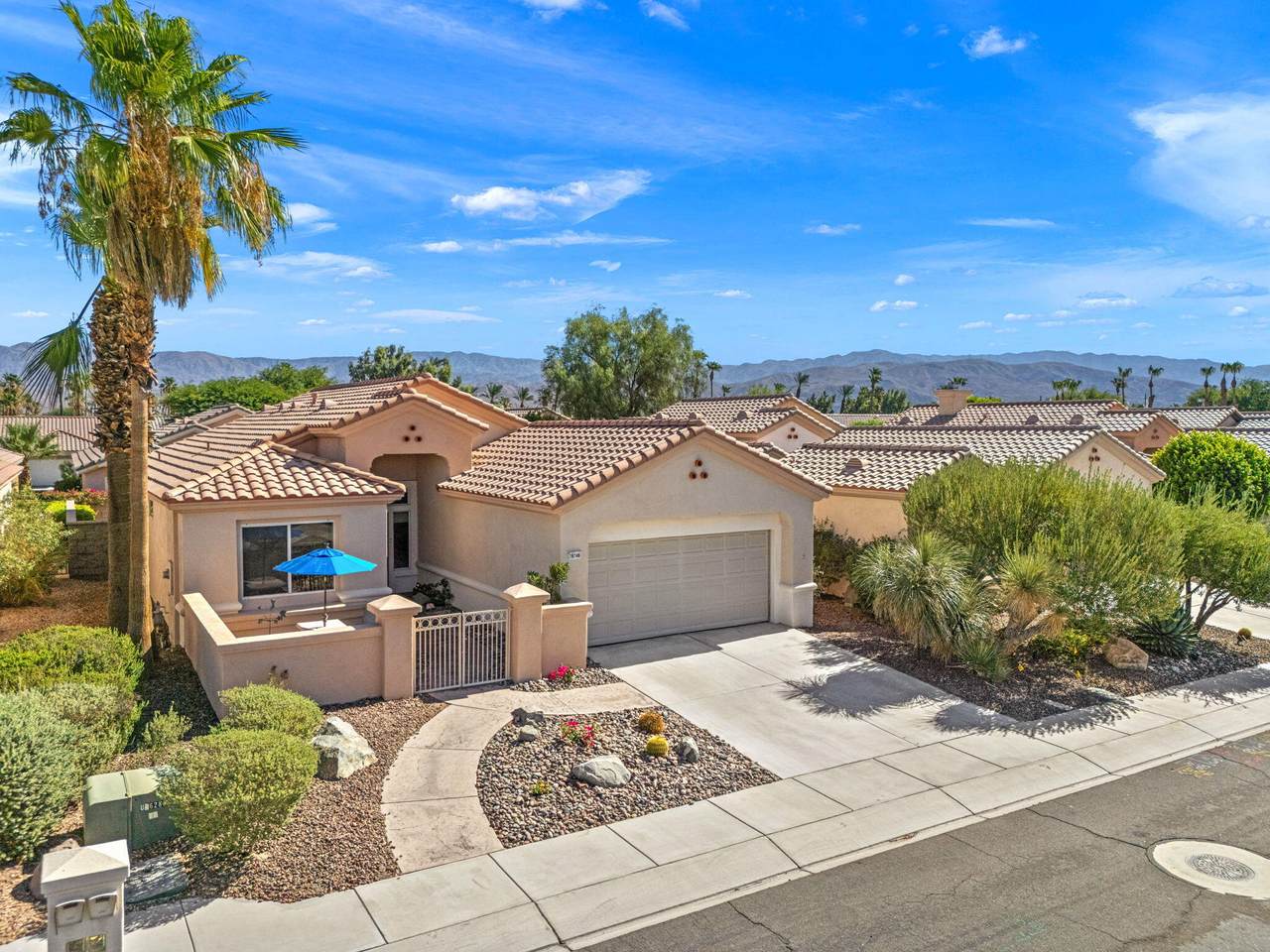 78748 Palm Tree Avenue - Photo 1