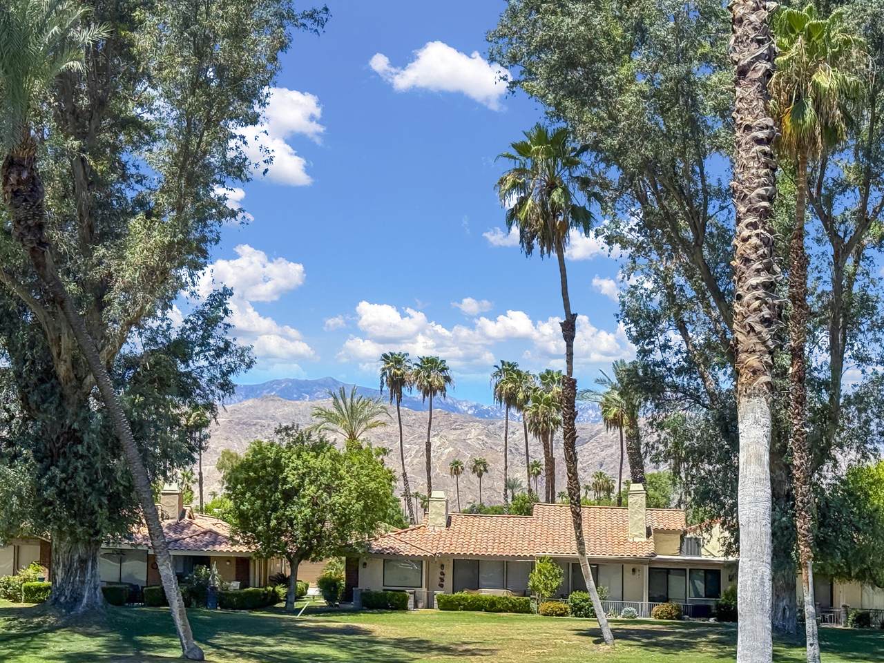259 Santa Barbara Circle - Photo 1