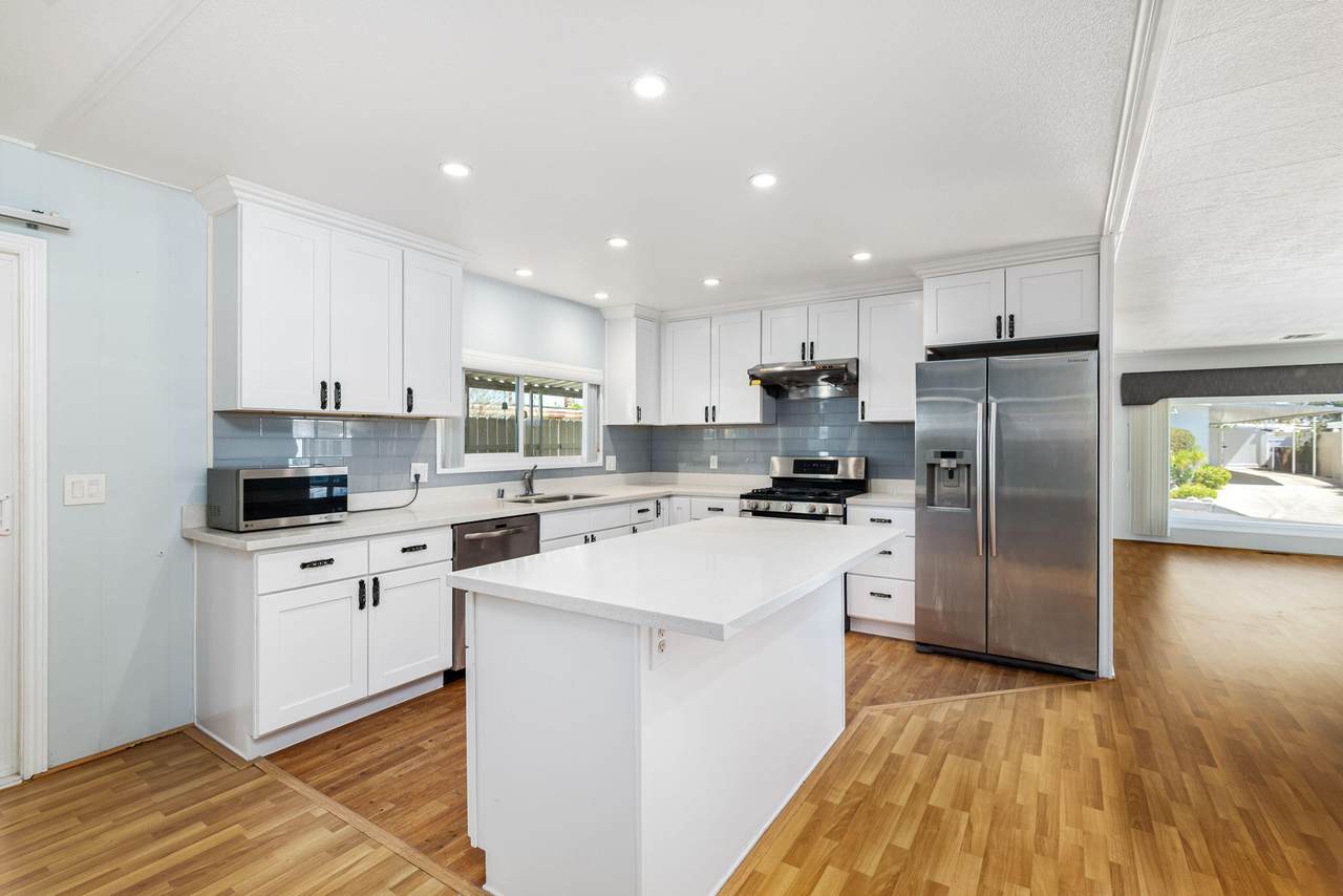 133 Sage Drive - Photo 1
