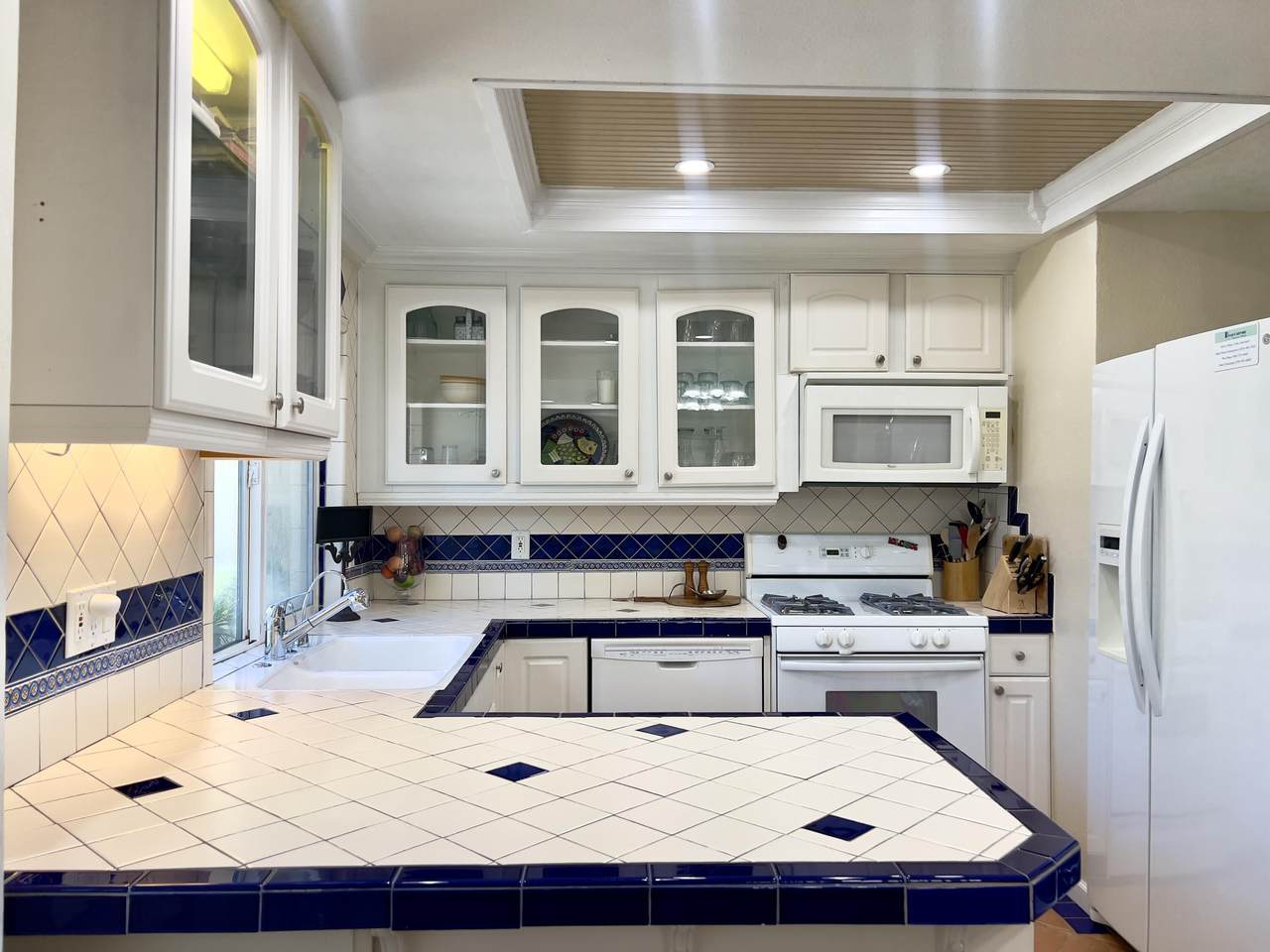 73197 Rod Laver Lane - Photo 1