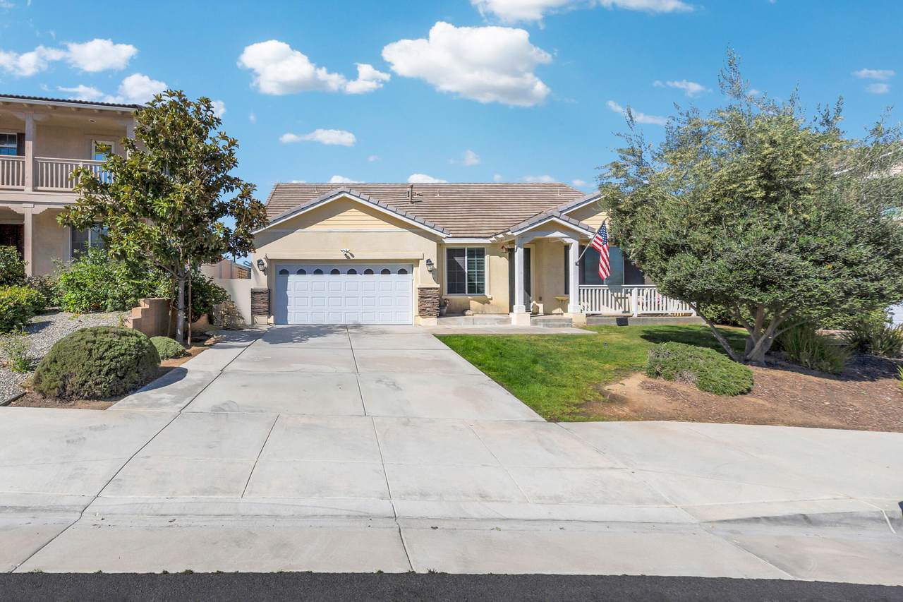 15795 Hammett Court - Photo 1