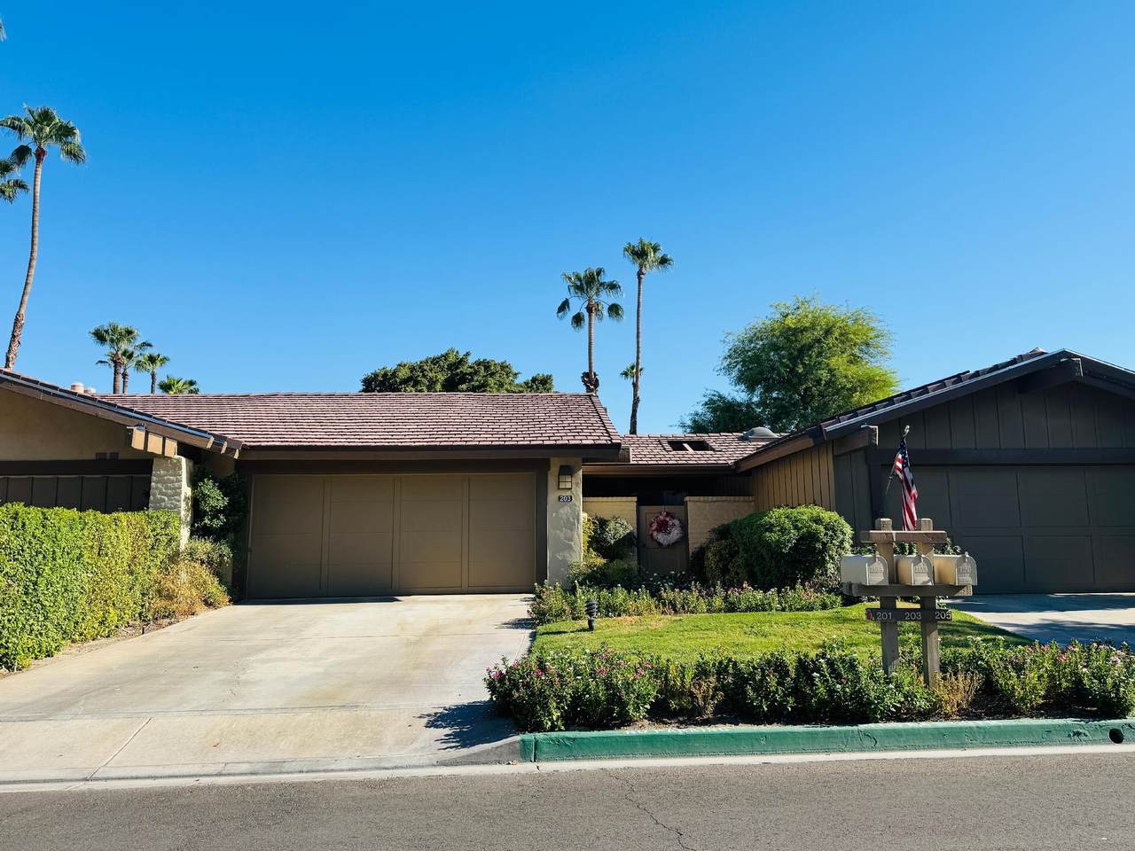 203 Wild Horse Drive - Photo 1