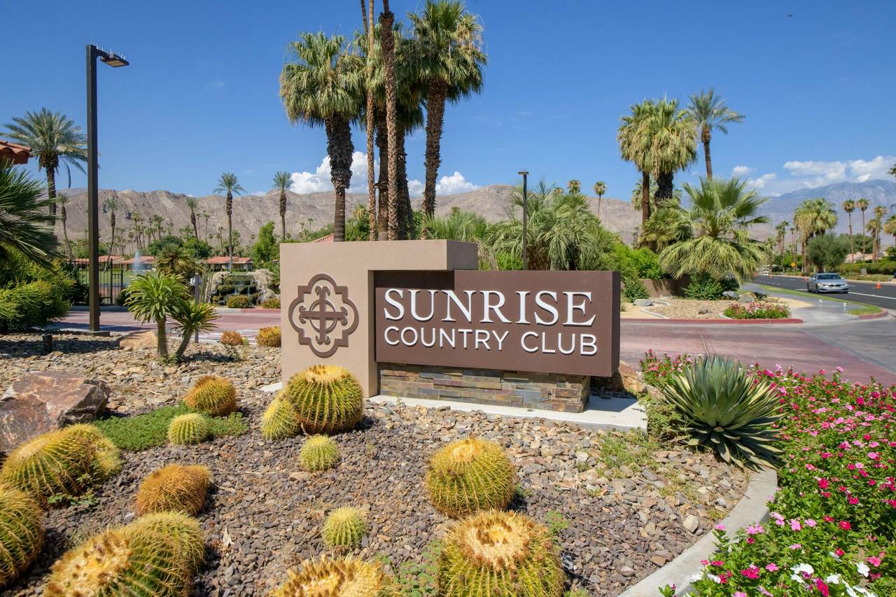 86 Sunrise Drive - Photo 1