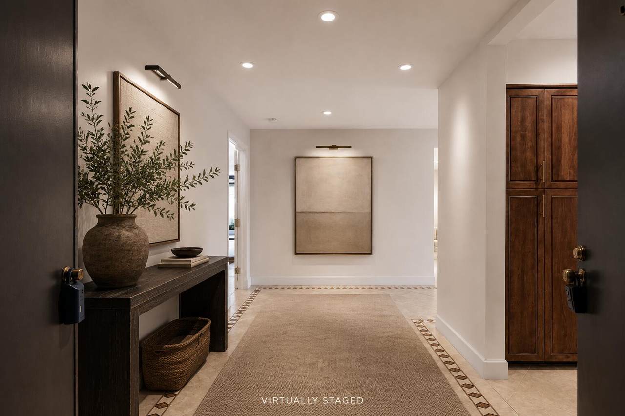 1630 La Reina Way - Photo 1