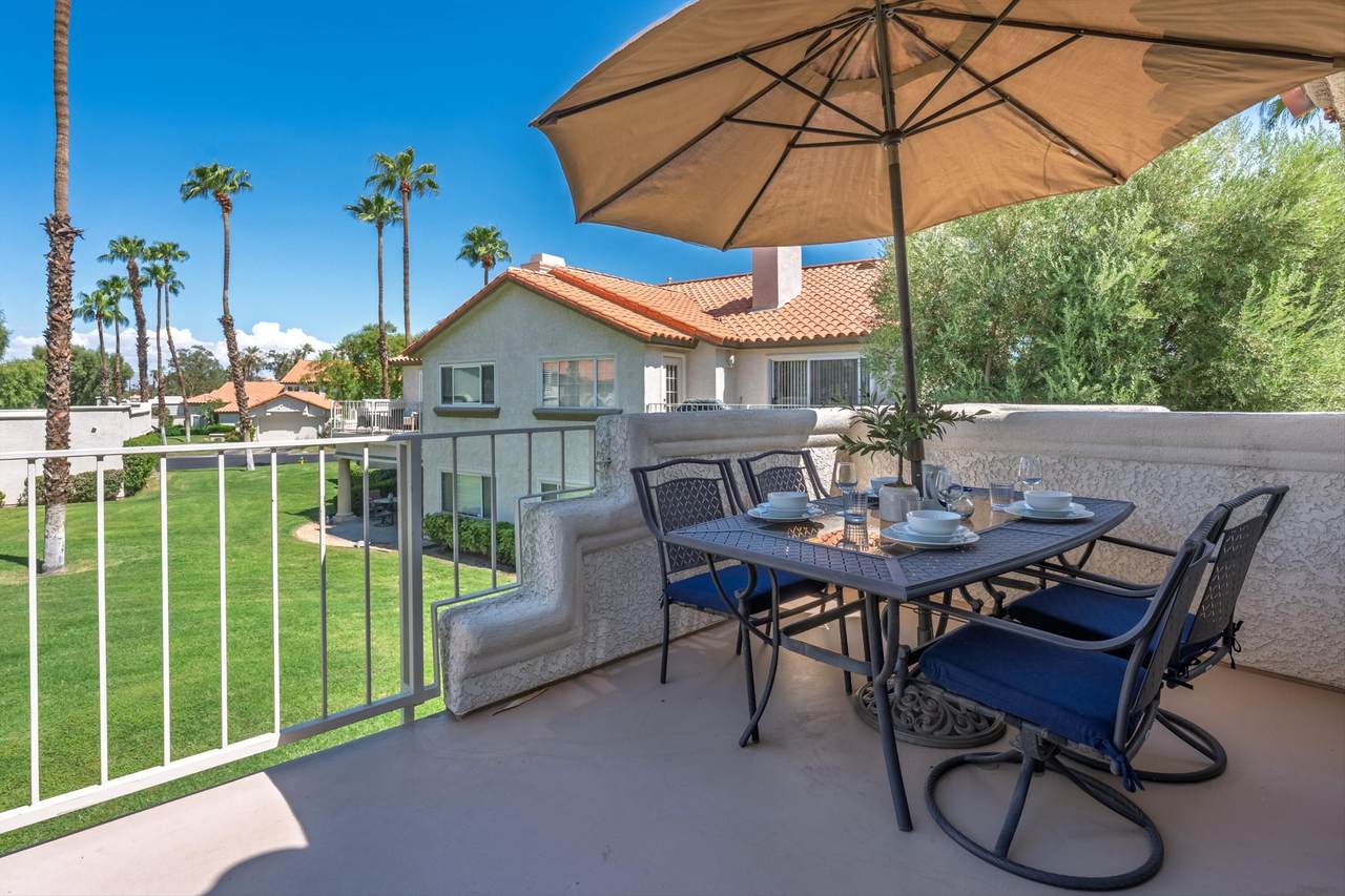 752 Vista Lago Drive - Photo 1