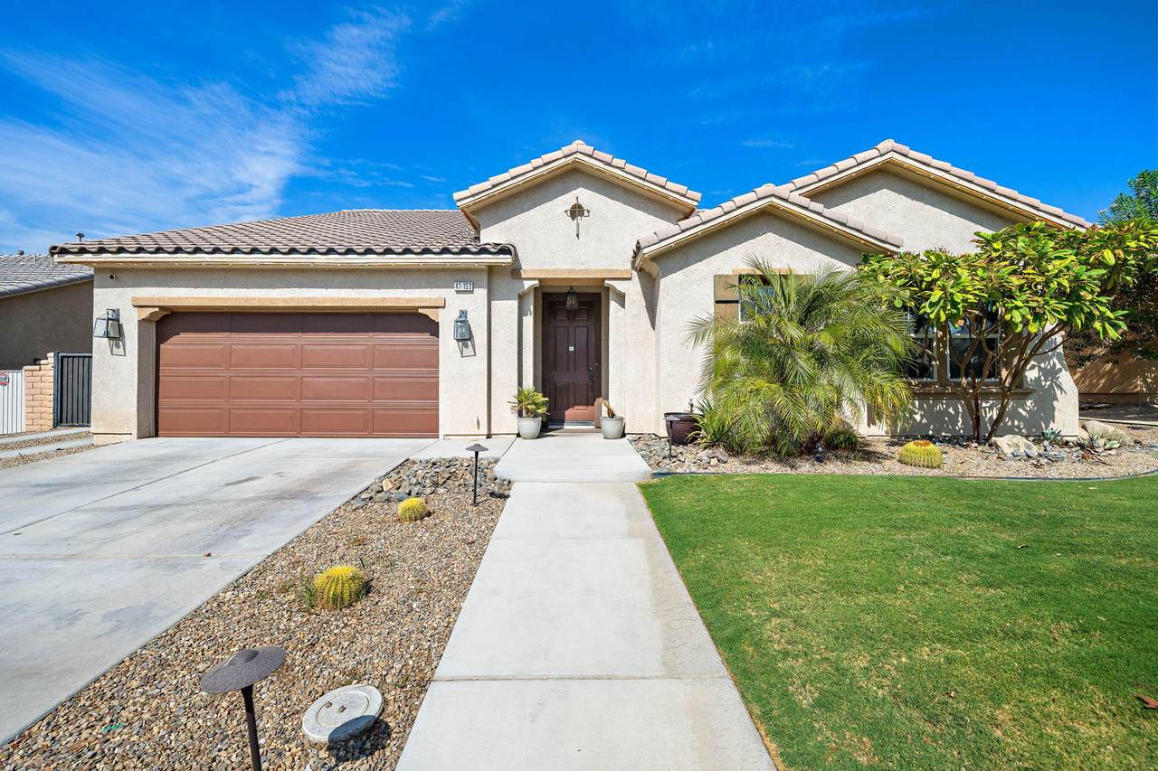 41153 Danforth Court - Photo 1