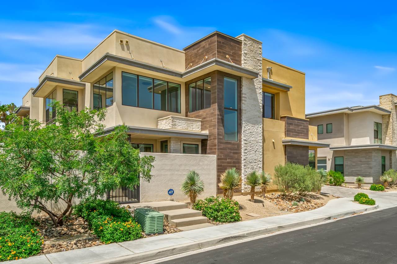 2720 Dancing Sands Drive - Photo 1