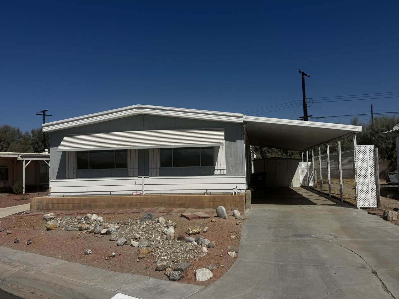 73360 Colonial Drive - Photo 1