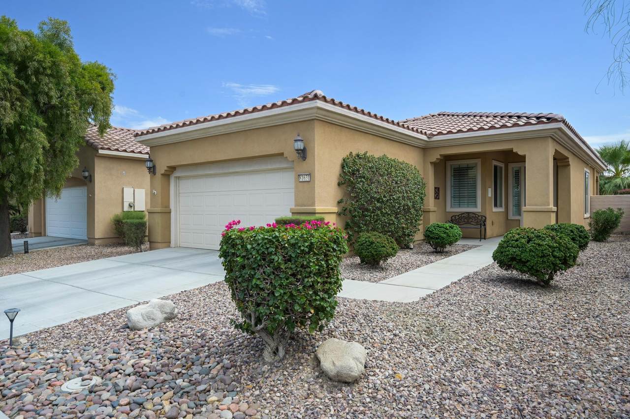 81631 Avenida De Baile - Photo 1