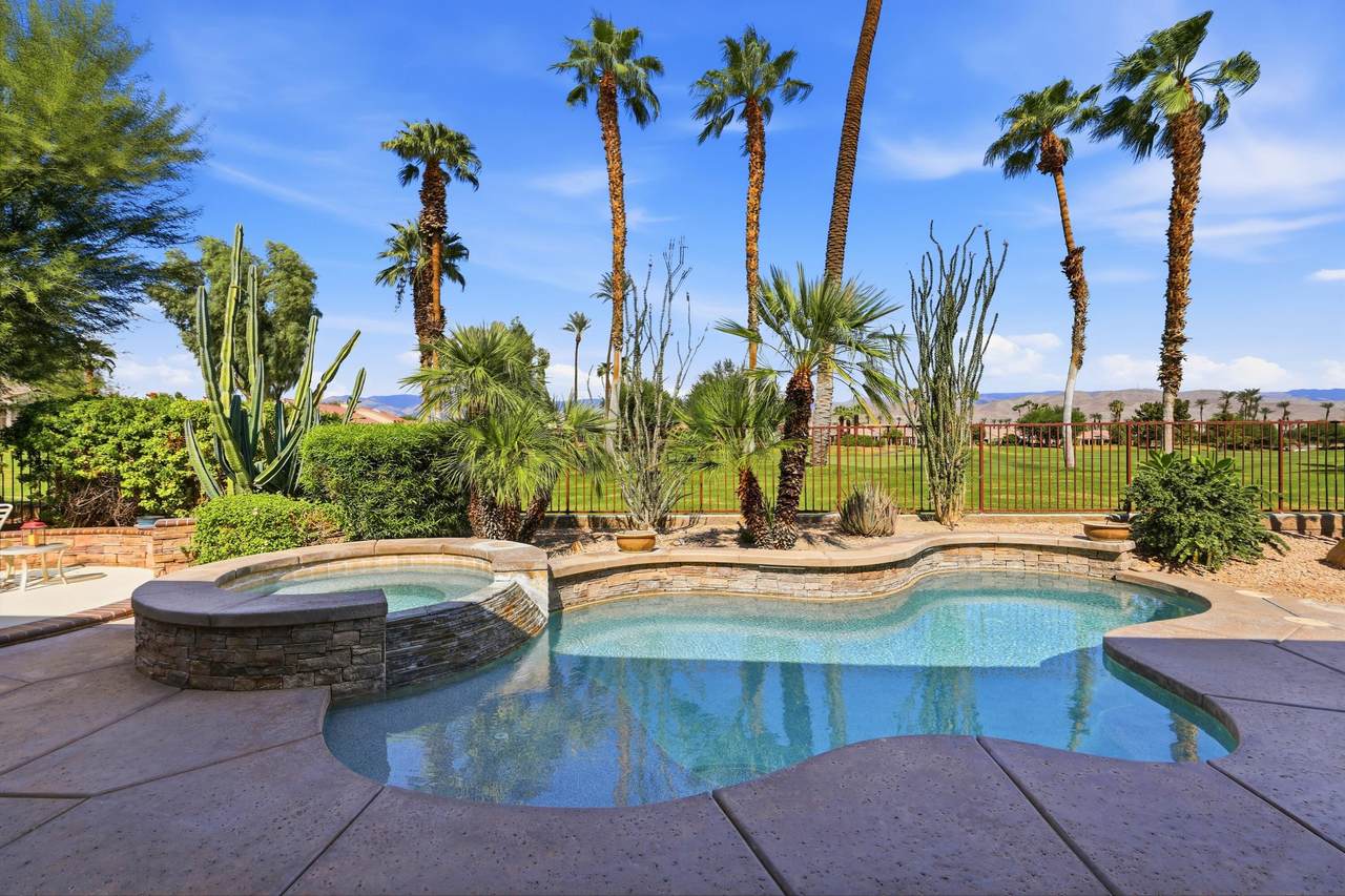 78180 Sunrise Mountain View - Photo 1