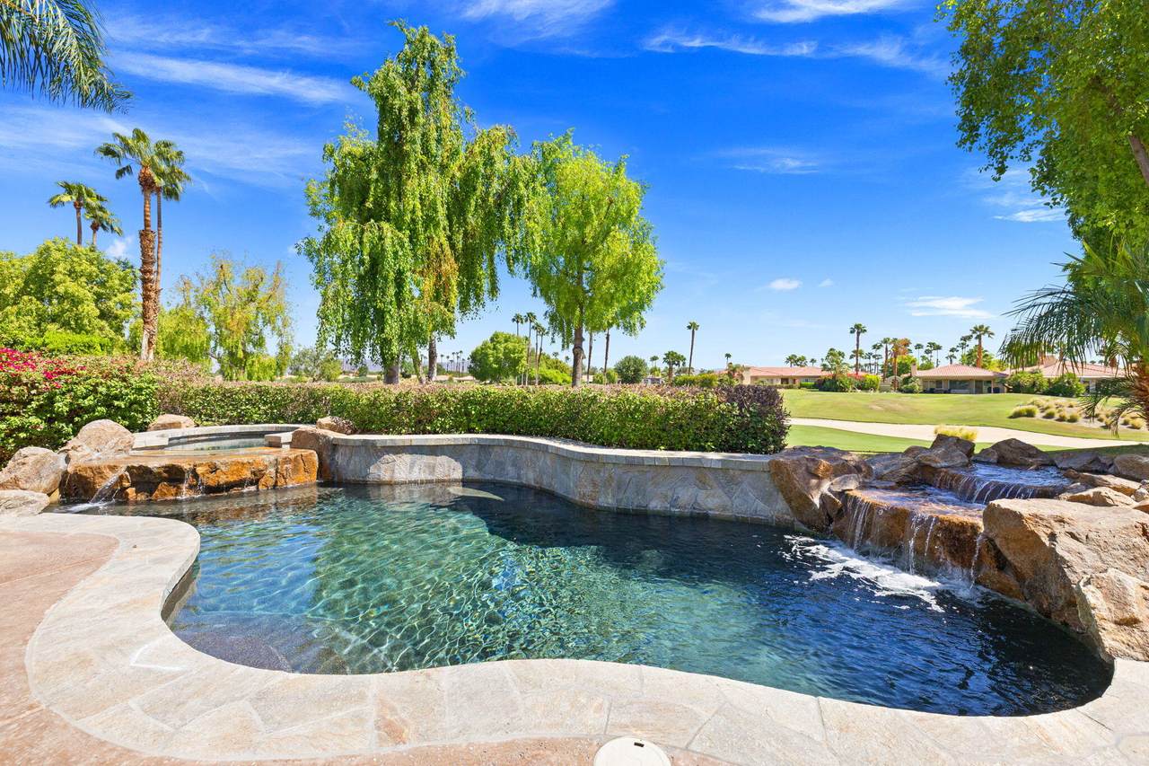 54900 Southern Hills - Photo 1