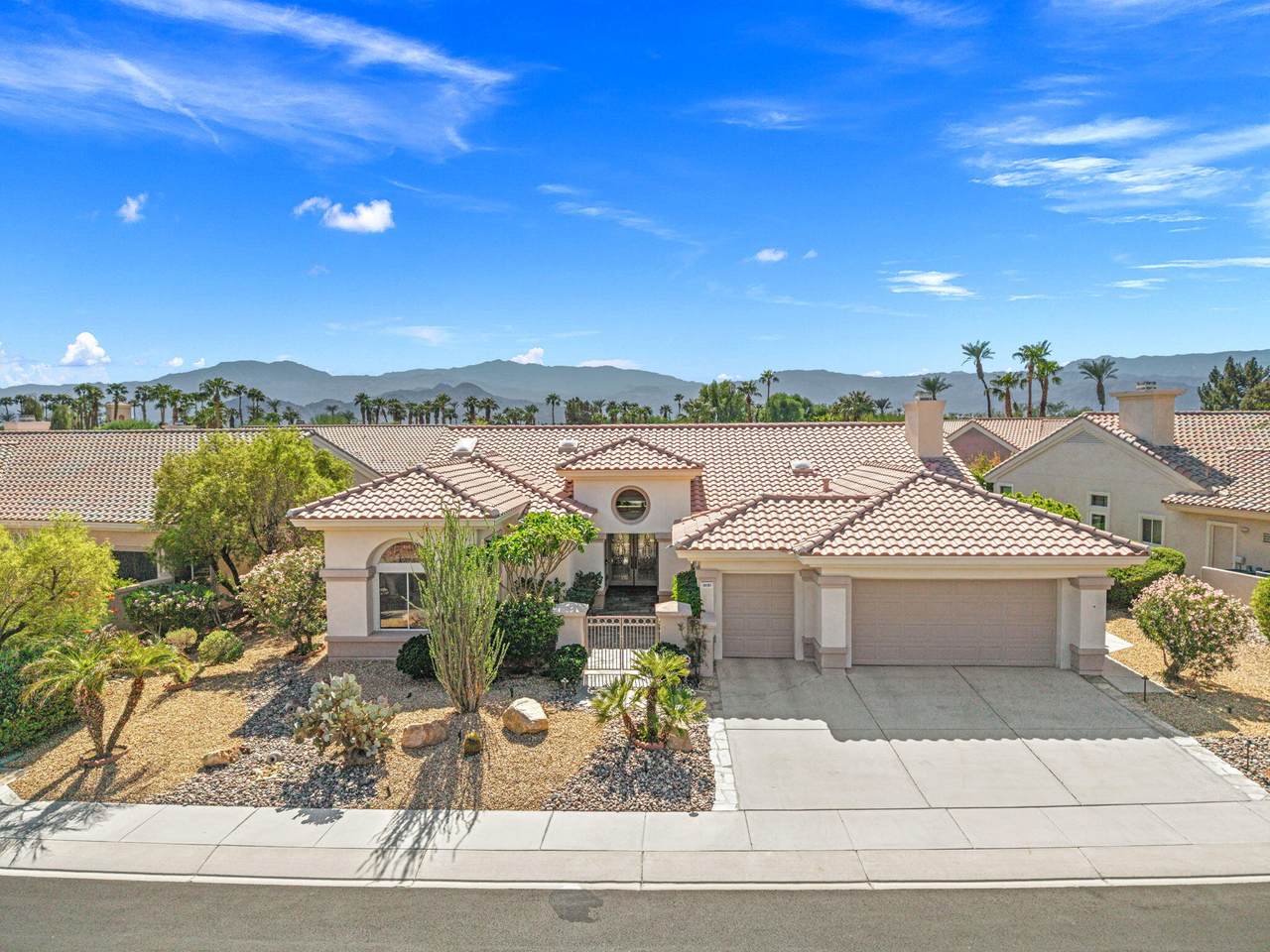 38381 Red Cedar Drive - Photo 1
