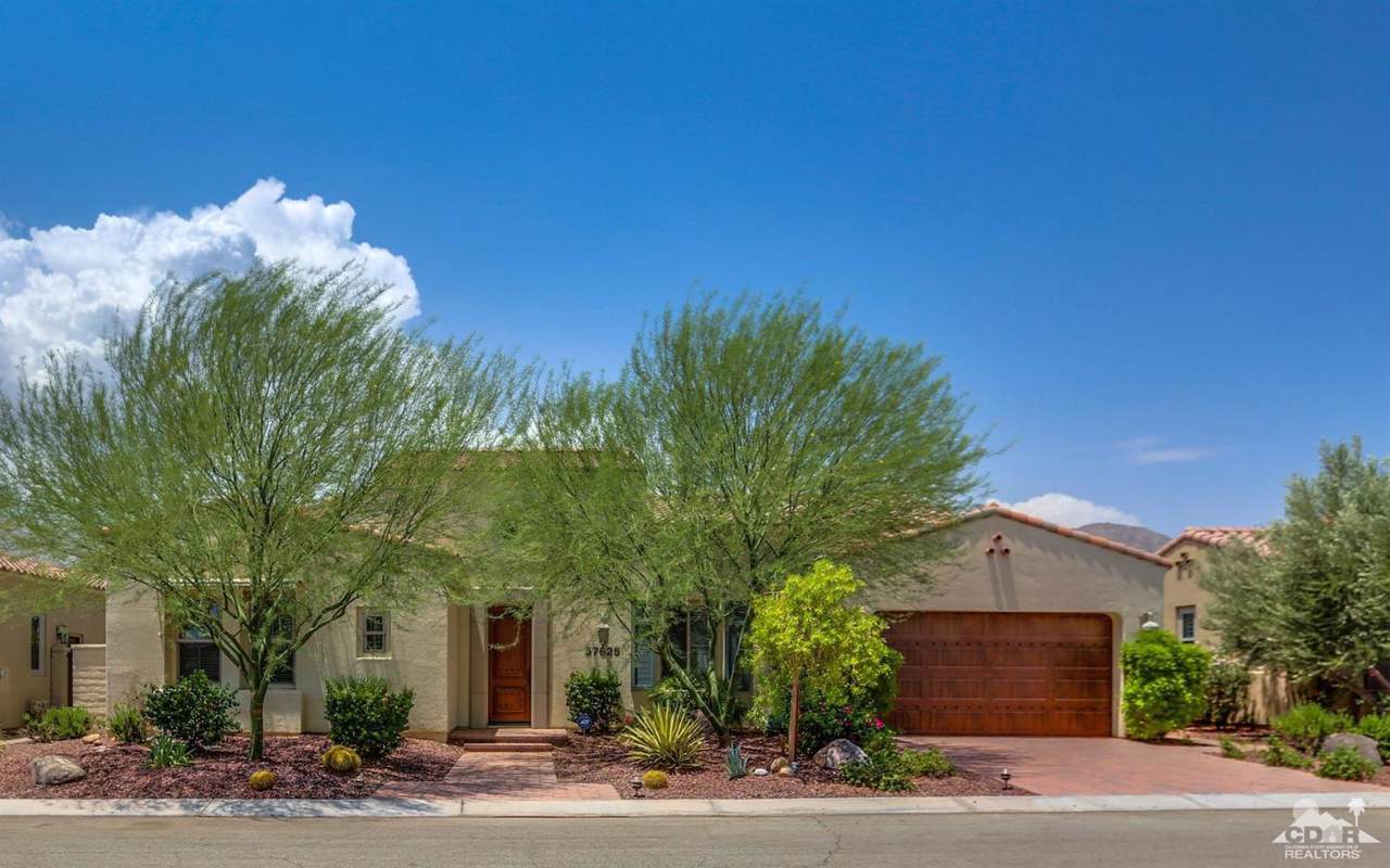 57625 Rosewood Court - Photo 1