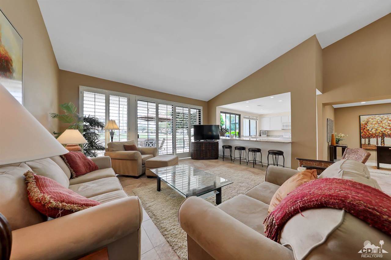 4 Calle Encinitas - Photo 1