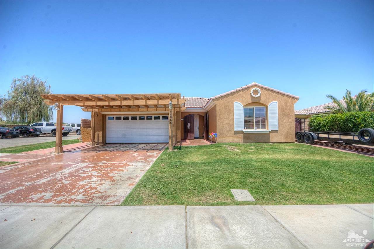 84056 Bellissima Avenue - Photo 1