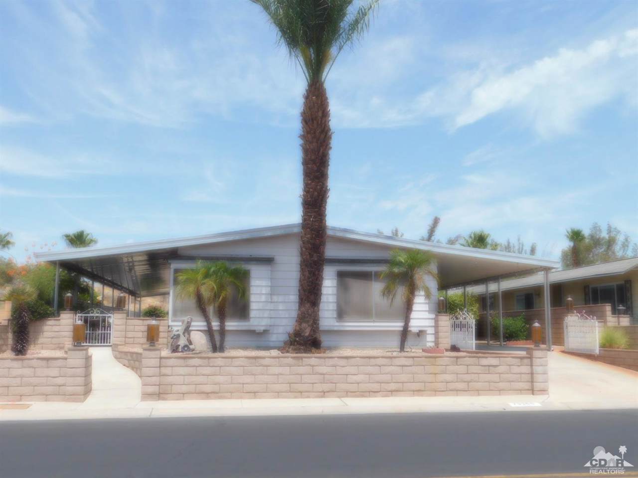 73360 Desert Greens Drive - Photo 1