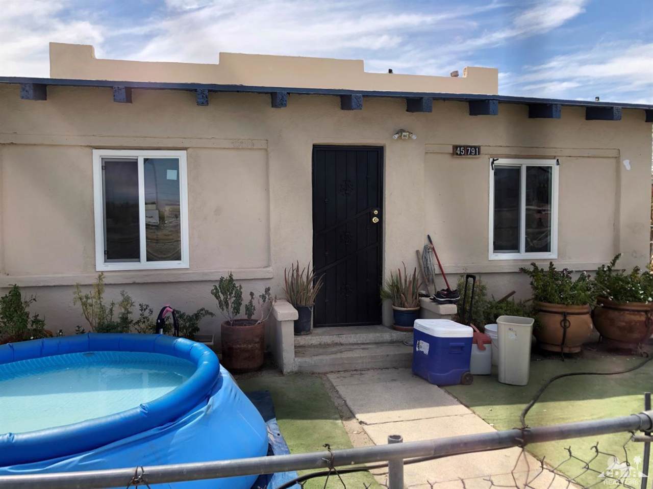 45791 Smurr Street - Photo 1