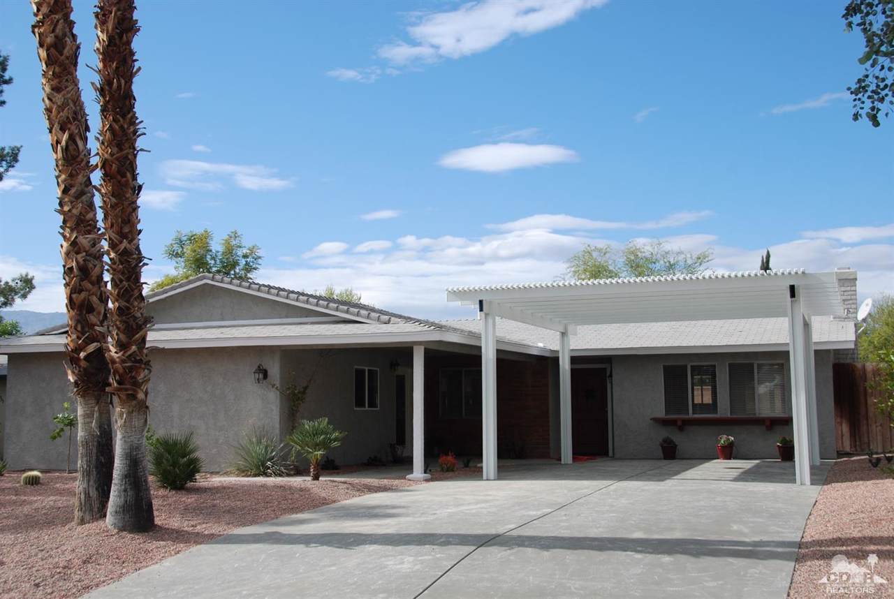 43717 Virginia Avenue - Photo 1