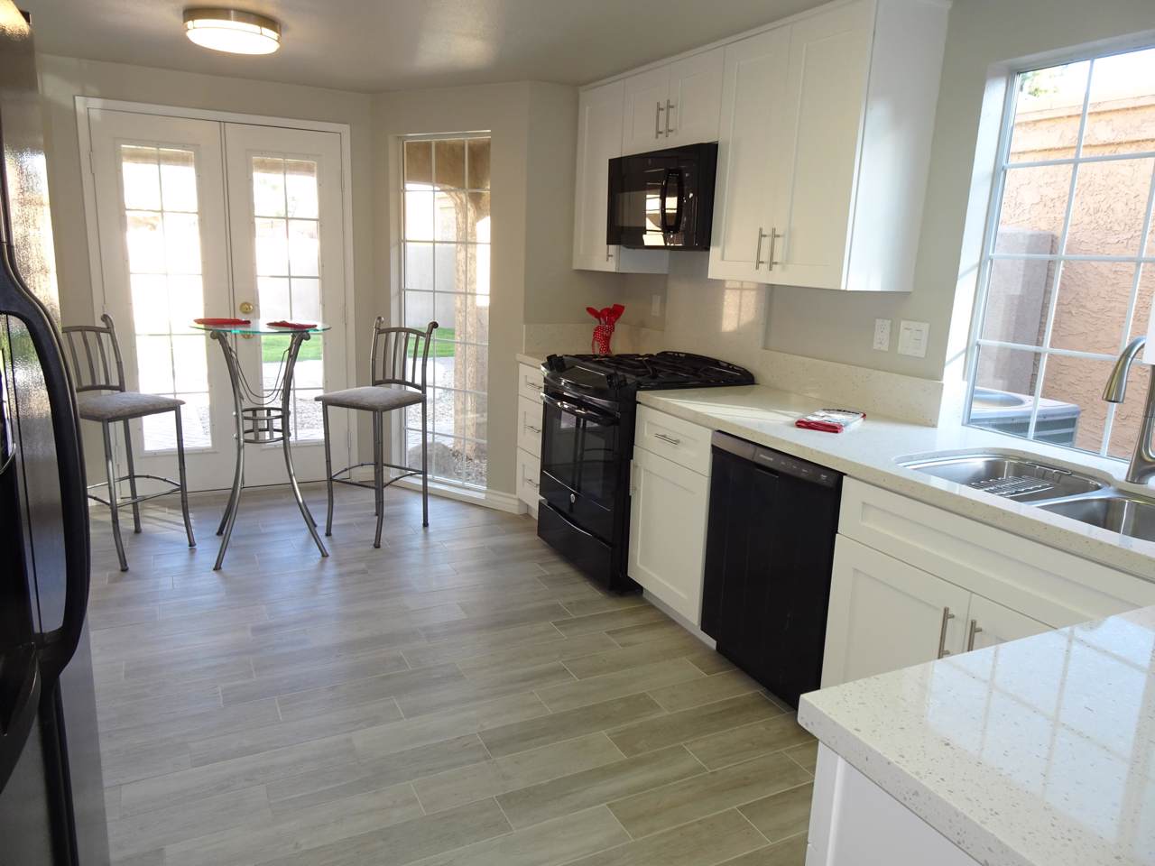 44359 Capri Court - Photo 1