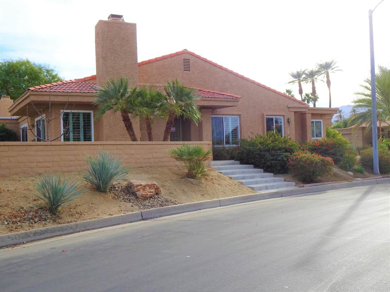 44479 Cannes Court - Photo 1