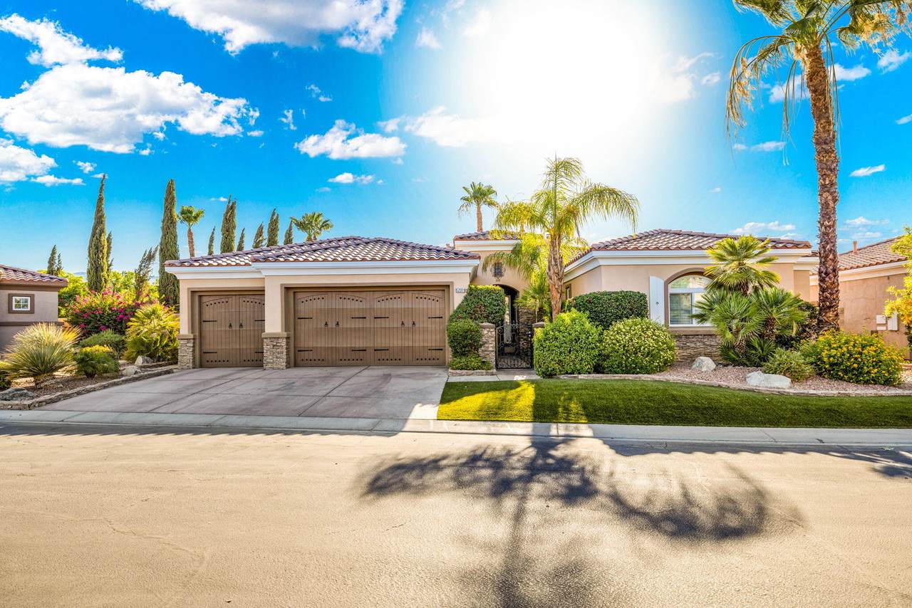 52319 Whirlaway Trail - Photo 1