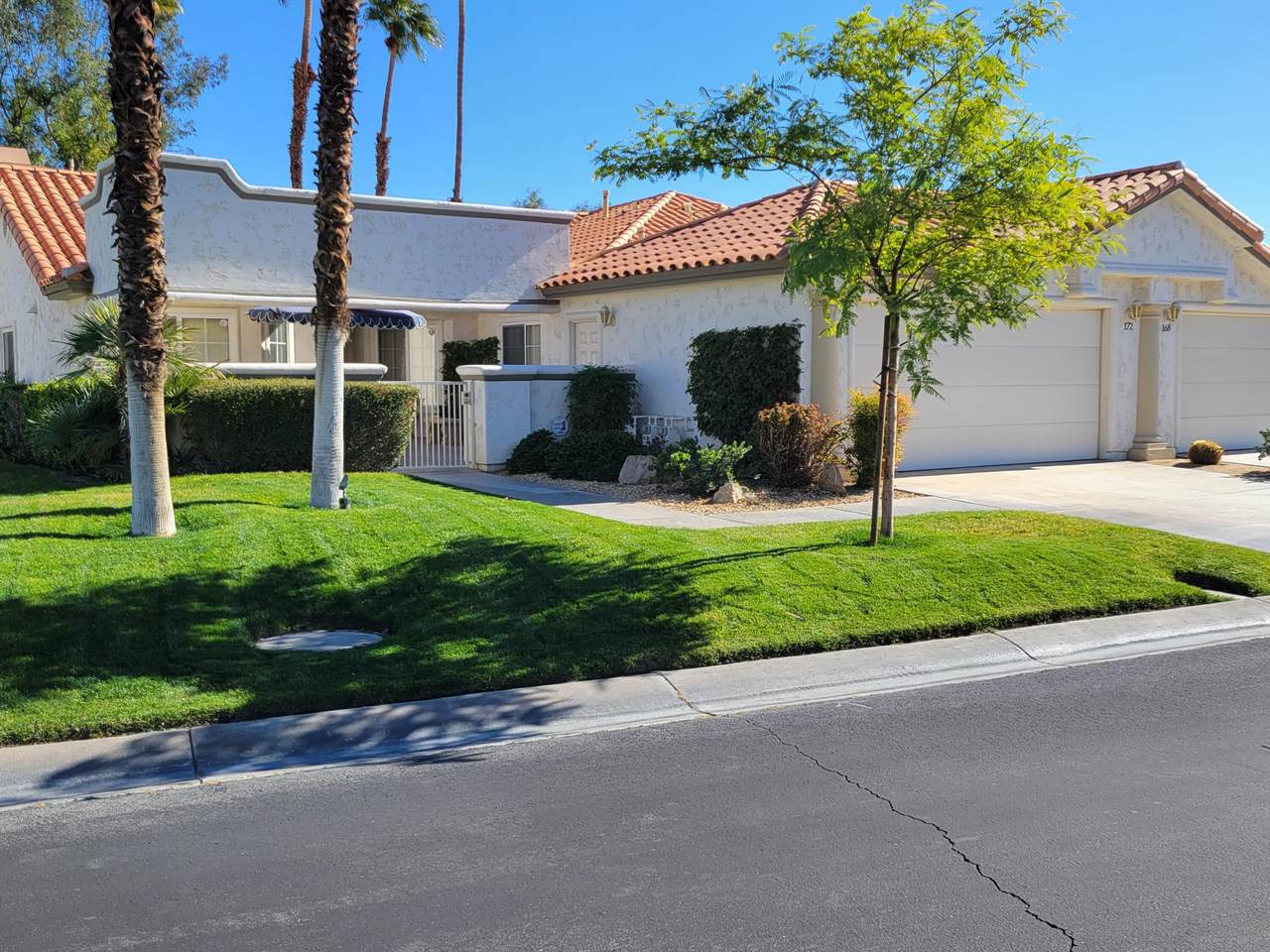 172 Desert Falls Drive - Photo 1