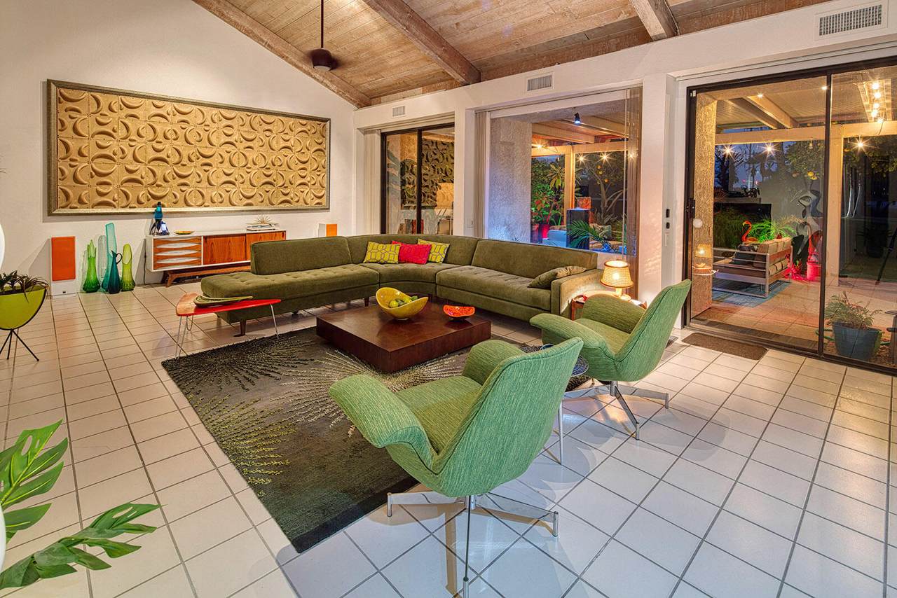 612 Desert West Drive - Photo 1