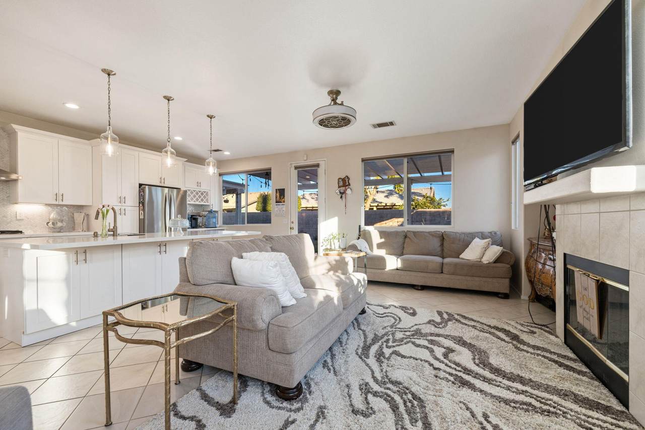 47584 Bison Circle - Photo 1
