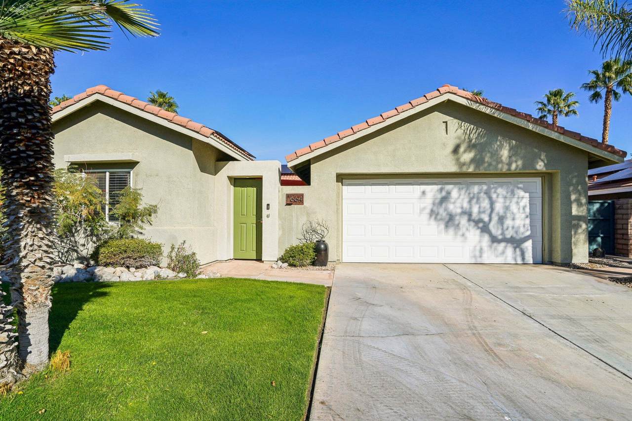 664 Lily Street - Photo 1