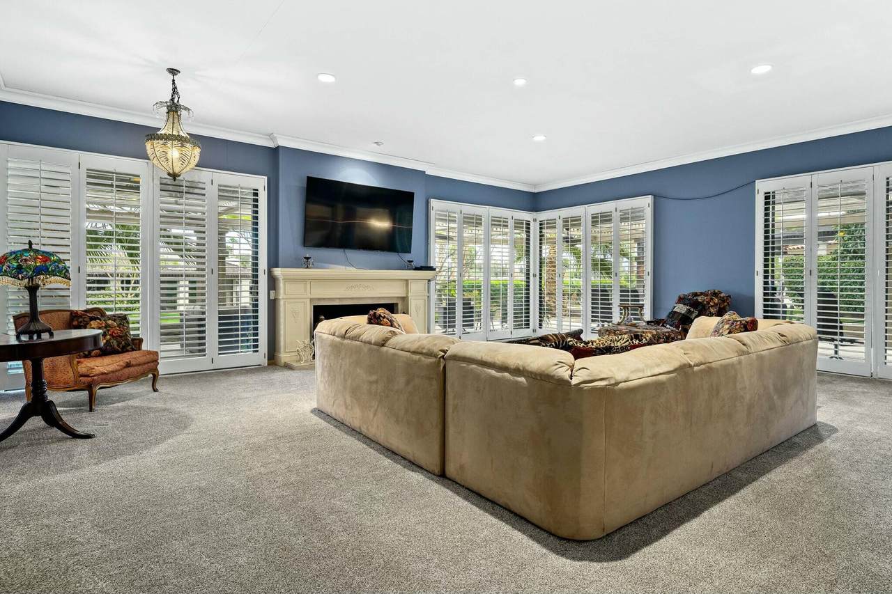 130 Columbia Drive - Photo 1