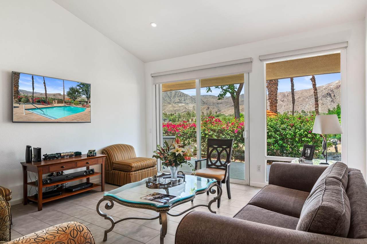 75 Majorca Drive - Photo 1