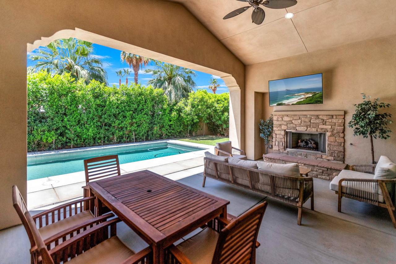 81805 Four Seasons Place - Photo 1