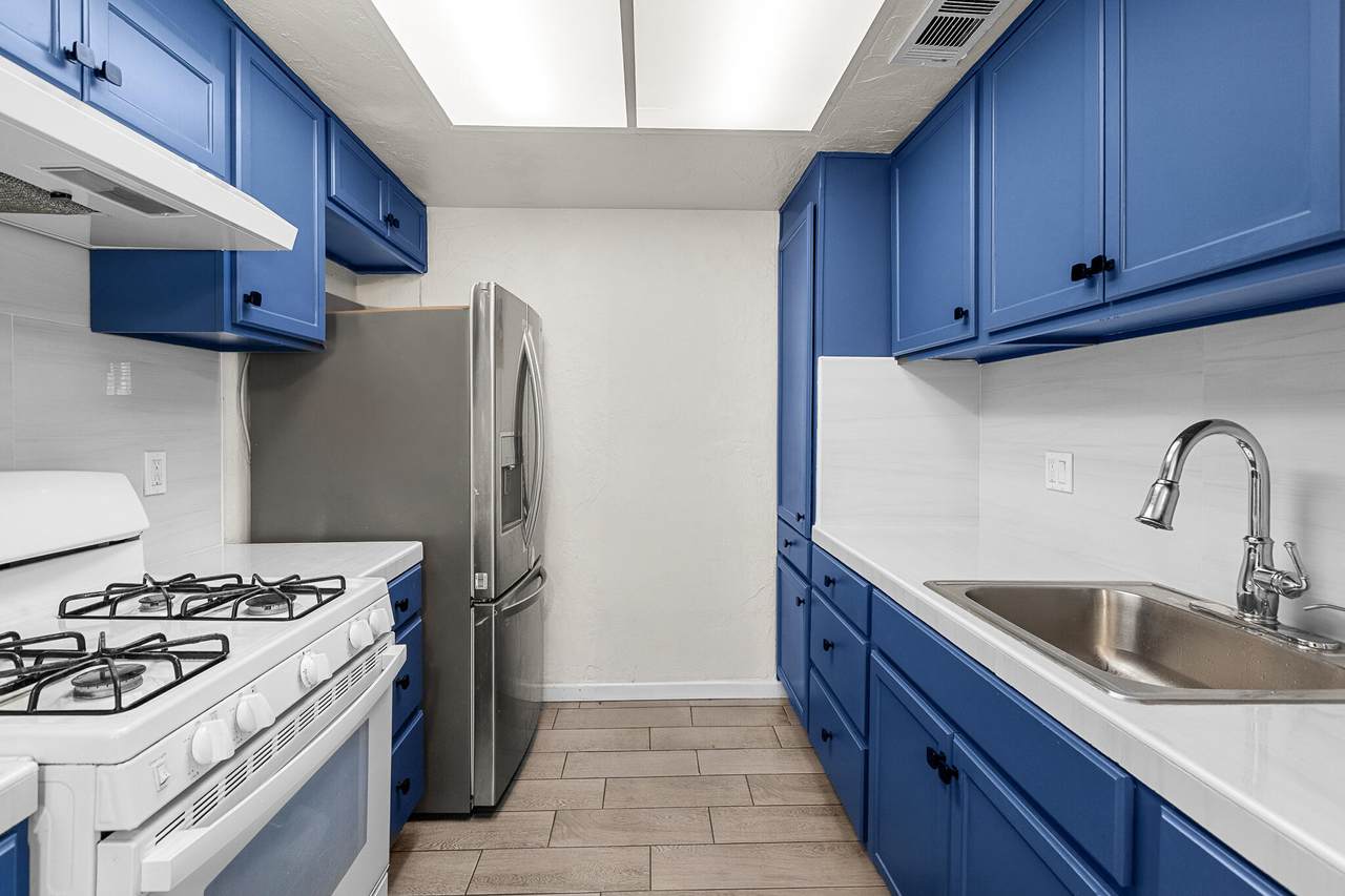 45546 Aladdin Street - Photo 1