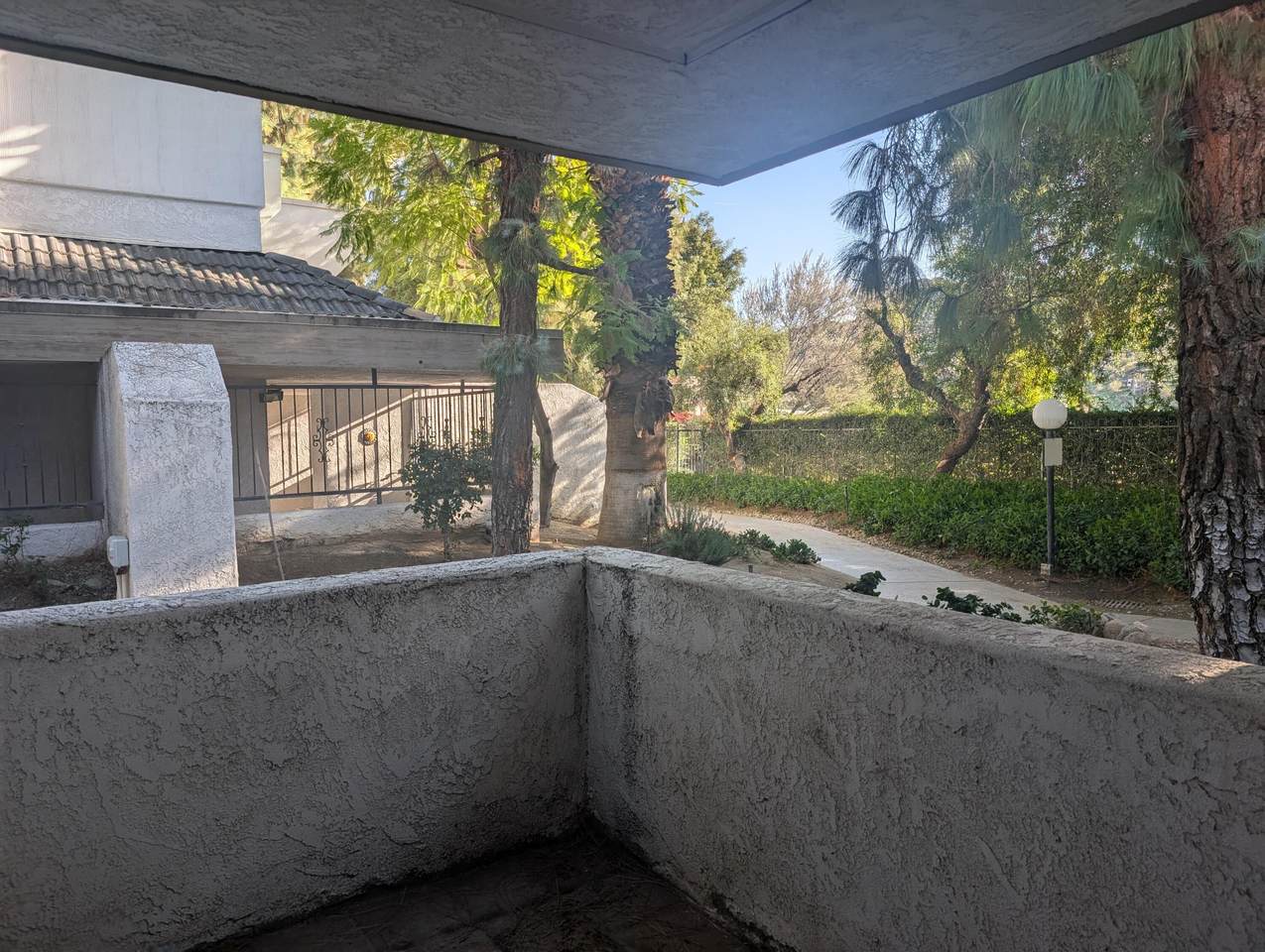 5301 Waverly Drive - Photo 1