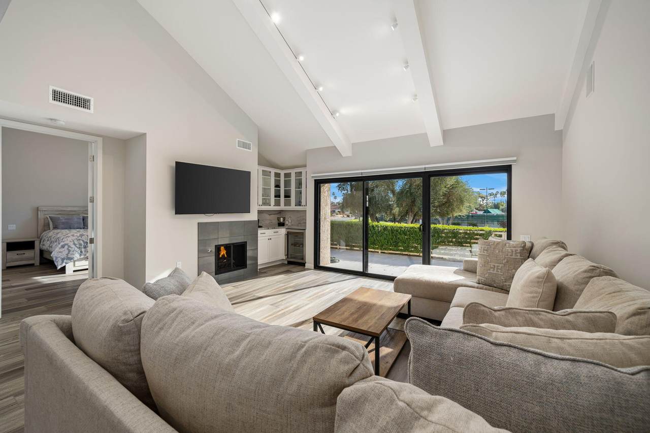 314 Forest Hills Drive - Photo 1